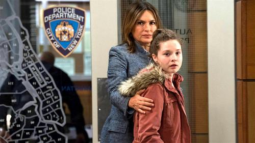 Law & Order: Special Victims Unit Season 20 Episode 13 - A Story of More Woe