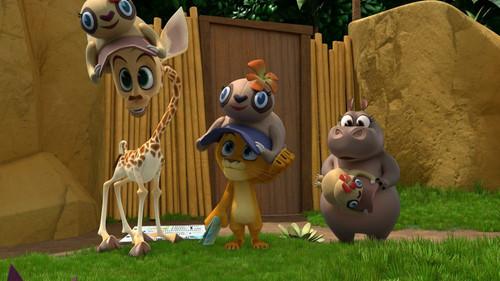 Madagascar: A Little Wild Season 3 Episode 2 - I Love Lucia