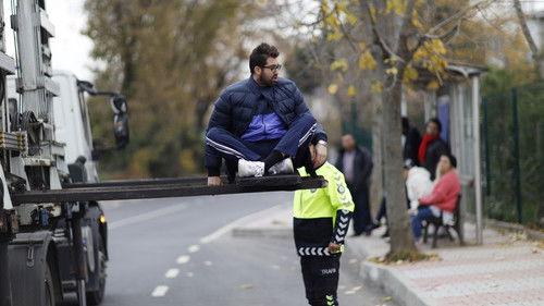 Tutunamayanlar Season 1 Episode 1 - Episode 1