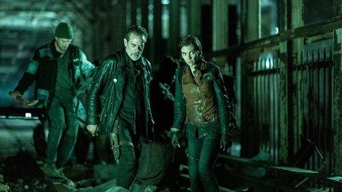 Show Me More Season 1 Episode 14 - Inside The Walking Dead: Dead City