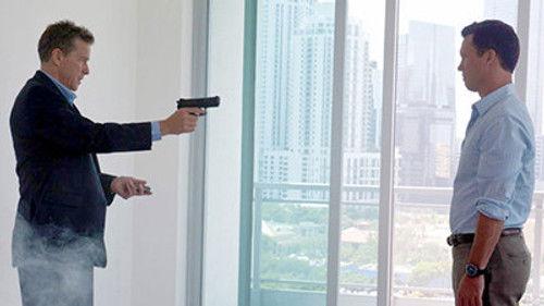 Burn Notice Season 4 Episode 17 - Out of the Fire