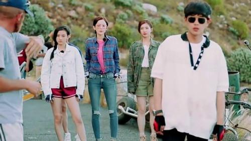 Divas Hit the Road Season 3 Episode 6 - The Full Team's Adventure