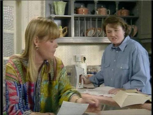 Birds of a Feather Season 1 Episode 7 - Sailing