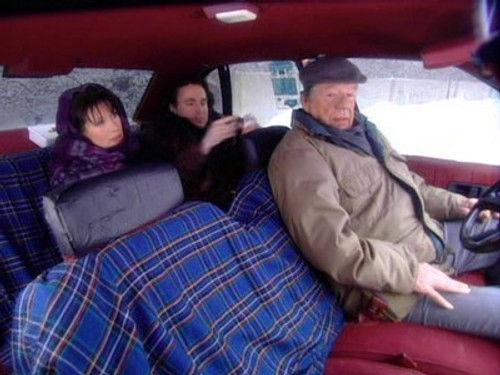 Un gars, une fille Season 4 Episode 15 - En taxi 2 - Les locataires - Au salon 3