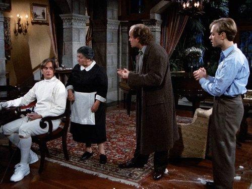Frasier Season 2 Episode 21 - An Affair to Forget