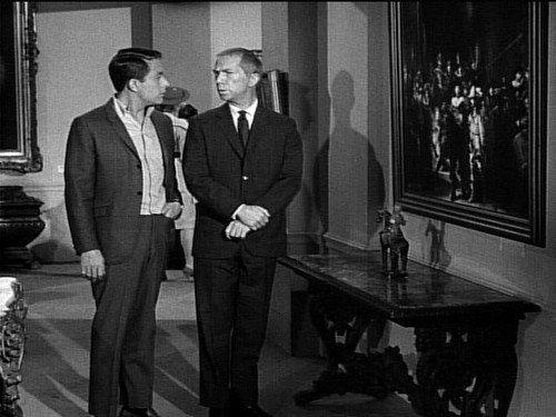 My Favorite Martian Season 1 Episode 19 - Now You See It, Now You Don't
