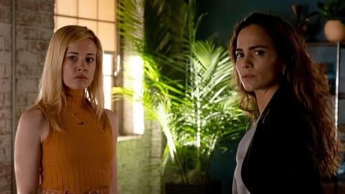 Queen of the South Season 5 Episode 1 - Fantasmas