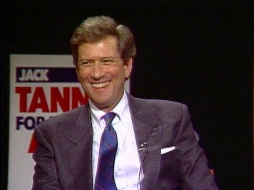 Tanner '88 Season 1 Episode 1 - The Dark Horse (1)