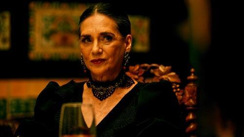 undefined Season 1 Episode 4 - Bus Stop