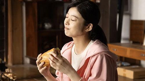 Beside the Hearth at Alice-san's House Season 1 Episode 1 - Irori and Sandwich