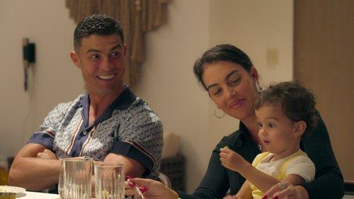 I Am Georgina Season 3 Episode 1 - New Country, New Team