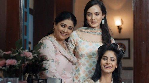 Teri Meri Doriyaann Season 1 Episode 7 - Sahiba Stitches Seerat's Dress.