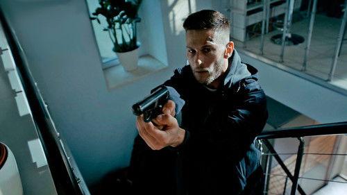 Самка богомола Season 1 Episode 8 - Episode 8