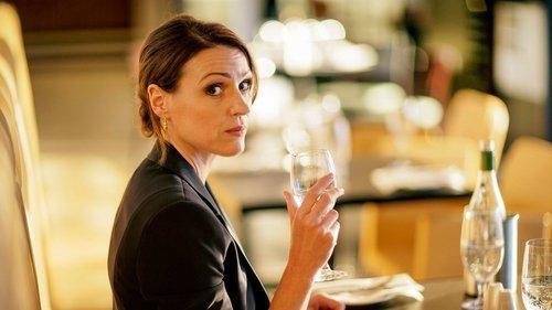 Doctor Foster Season 2 Episode 1 - Episode 1