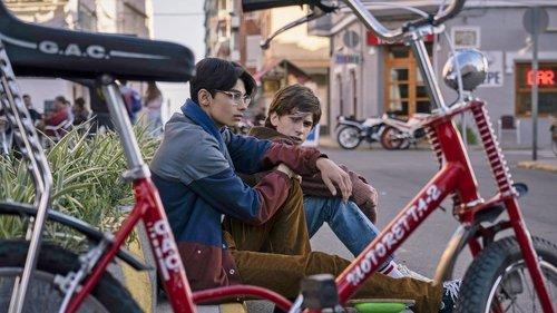 undefined Season 1 Episode 6 - Three Girls Every Three Years (Tres chicas cada tres años)