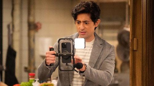 Happy's Place Season 2 Episode 12 - Social Discontent