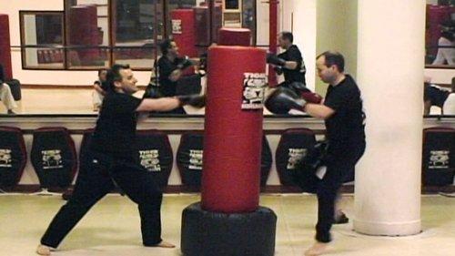 Impractical Jokers Season 1 Episode 9 - A Loser Presents