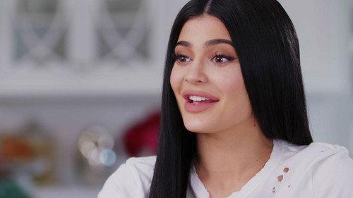 Life of Kylie Season 1 Episode 1 - Nineteen Pt. 1