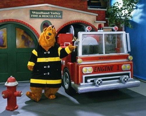 Bear in the Big Blue House Season 4 Episode 13 - Great Ball of Firefighters