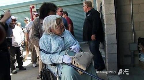 Storage Wars Season 4 Episode 24 - Barry Doubtfire
