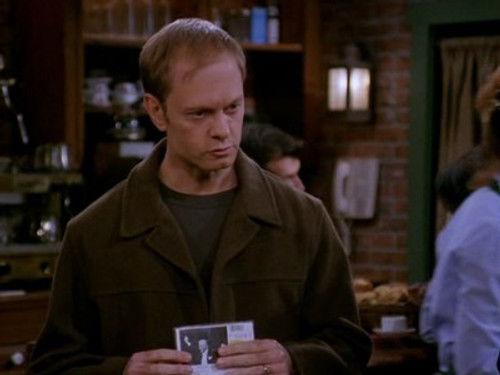 Frasier Season 10 Episode 9 - Don't Go Breaking My Heart (3)