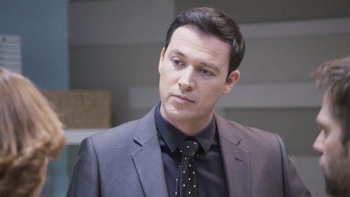 Once Season 1 Episode 6 - Un examen, una pasión