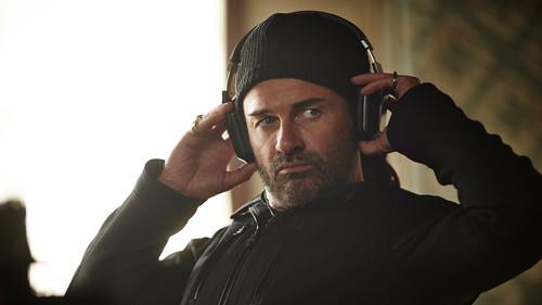 Hunters Season 1 Episode 1 - The Beginning and the End