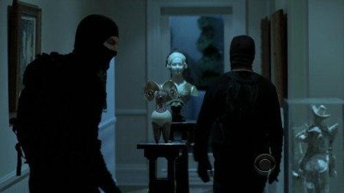 Numb3rs Season 5 Episode 14 - Sneakerhead