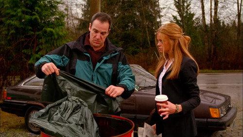Dead Like Me Season 1 Episode 3 - Curious George