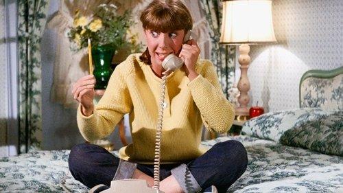 Gidget Season 1 Episode 8 - Image Scrimmage