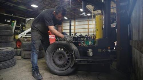 Junkyard Empire Season 5 Episode 10 - Episode 10
