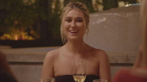 Siesta Key Season 3 Episode 12 - Where did you sleep last night?