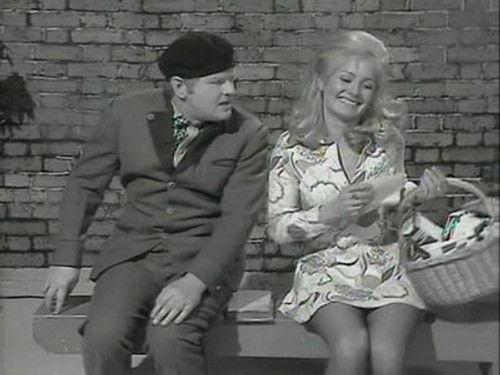 The Benny Hill Show Season 2 Episode 4 - Undercover Sanitary Inspector