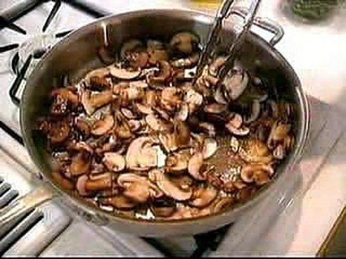 Good Eats Season 2 Episode 5 - The Fungal Gourmet