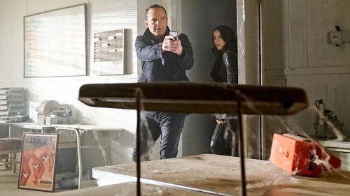 undefined Season 4 Episode 14 - The Man Behind the Shield
