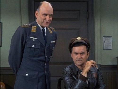 Hogan's Heroes Season 4 Episode 9 - Guess Who Came to Dinner?