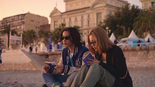 Offline Love Season 1 Episode 1 - Day 1, 11 a.m. — Give Up Your Digital Devices