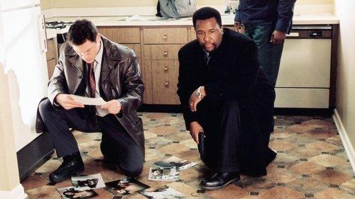 The Wire Season 1 Episode 4 - Old Cases