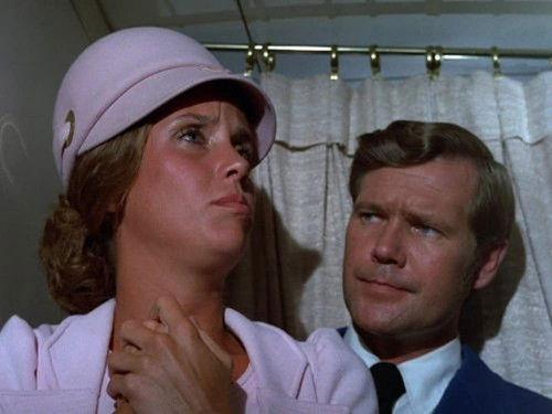 Hawaii Five-O Season 6 Episode 6 - Murder Is A Taxing Affair