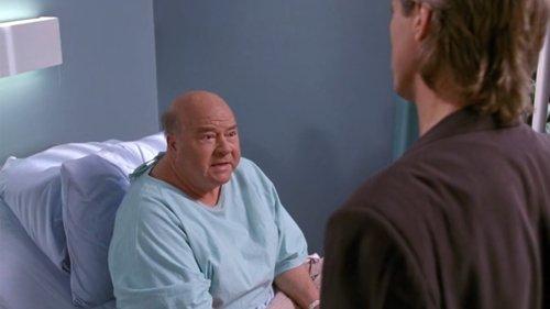 MacGyver Season 6 Episode 21 - Hind-Sight