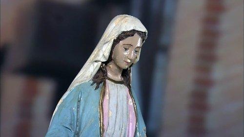 How It's Made Season 26 Episode 4 - Statue Restoration; Tripods; Polish Sausages; Welding Guns