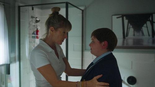 L'oeil du cyclone Season 5 Episode 12 - Episode 12