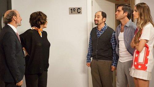 La que se avecina Season 9 Episode 6 - Un coche eléctrico, una chacha literata y una sopa de dedo agridulce