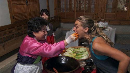 The Amazing Race Season 29 Episode 11 - As Easy as Stacking Cups