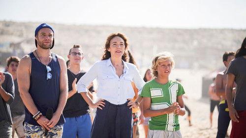 La Dernière Vague Season 1 Episode 1 - Five Hours