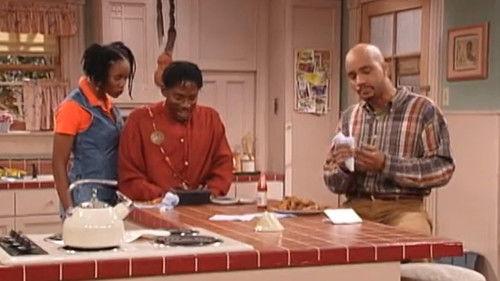 Living Single Season 2 Episode 23 - Who's Scooping Who?