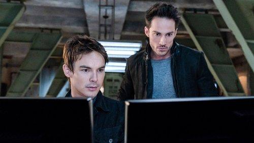 Roswell, New Mexico Season 1 Episode 10 - I Don't Want to Miss a Thing