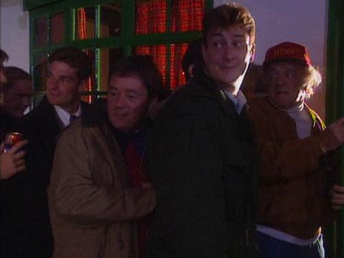 Drop the Dead Donkey Season 4 Episode 11 - The Wedding