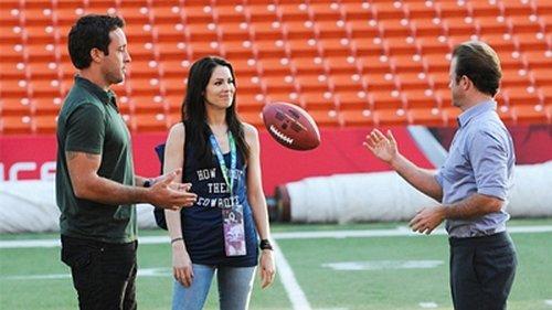 Hawaii Five-0 Season 3 Episode 17 - Pa‘ani (The Game)