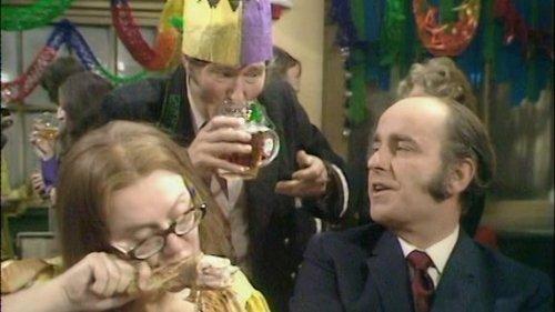 On the Buses Season 5 Episode 15 - Boxing Day Social